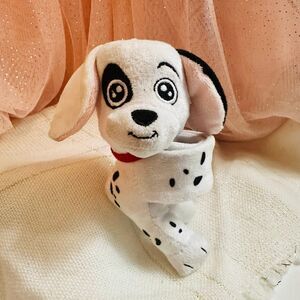 DISNEY Cutie Cuff Series 3 PATCH Cuff Series 3 101 Dalmatians Plush Hugger